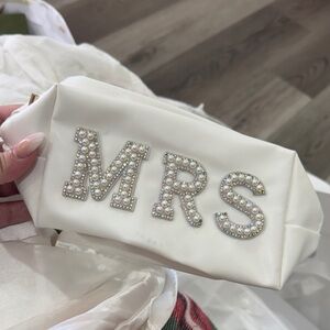 Elegant White Bridal Clutch